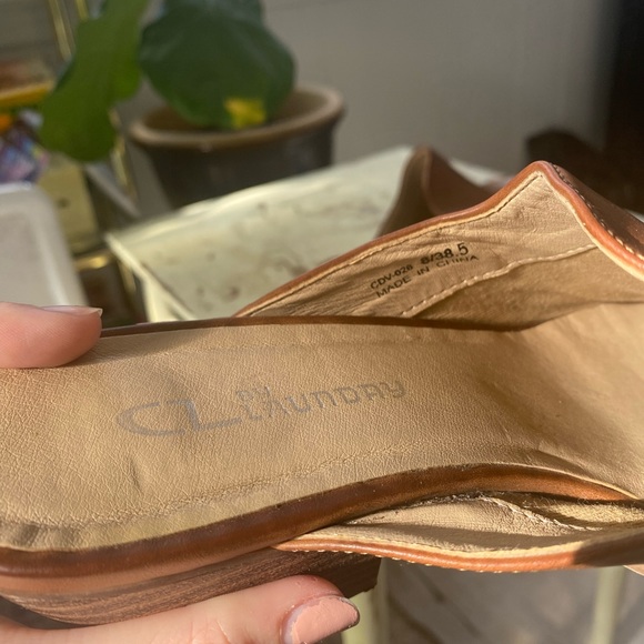 Slip on heels - Picture 3 of 3